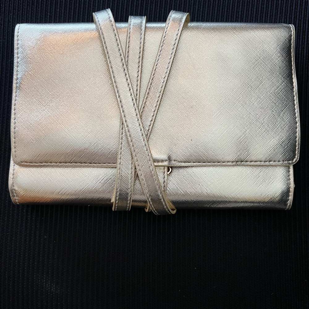 Elegant Gold Clutch Cosmetic Bag